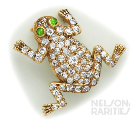 Demantoid Garnet, Pavé Diamond and Gold Frog Brooch