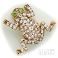 Demantoid Garnet, Pavé Diamond and Gold Frog Brooch