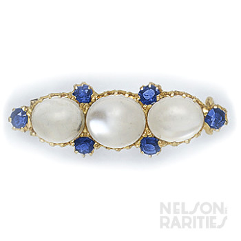 Moonstone, Sapphire and Gold Brooch